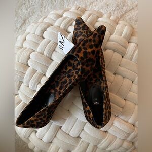 Zara Leopard Printed Pointed Toe Shoes